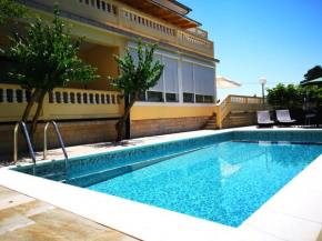 Apartments with a swimming pool Banjol, Rab - 11382